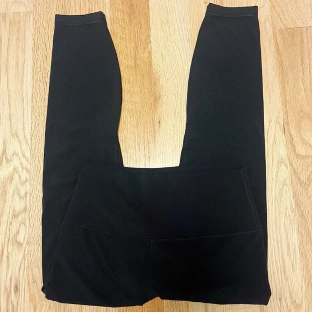 Lululemon Black Cropped Leggings
